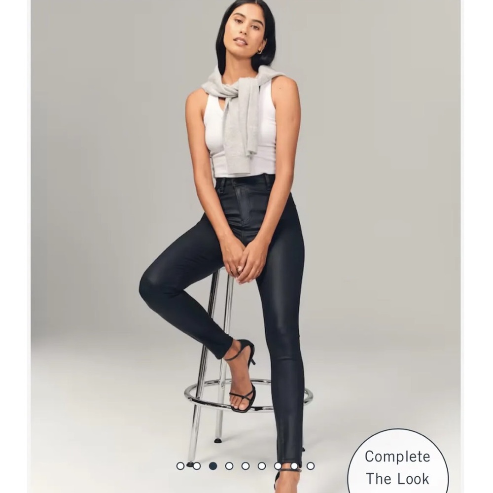 Abercrombie & Fitch Super Skinny High Rise Black coated jeans